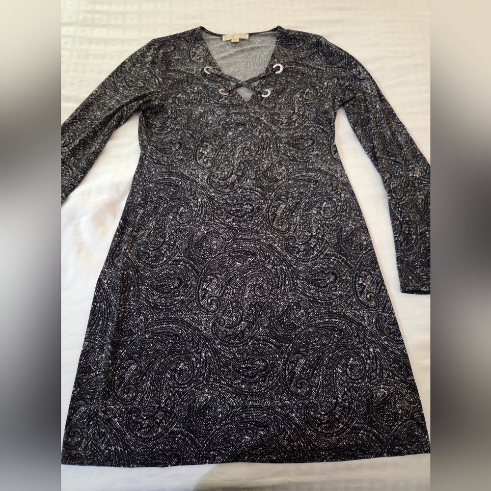 Michael Kors Black Paisley Midi Dress Size L Gold Grommets Bell Cuff